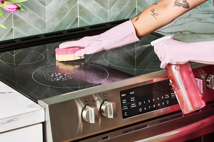 How to Clean the Oven |Maid Masters