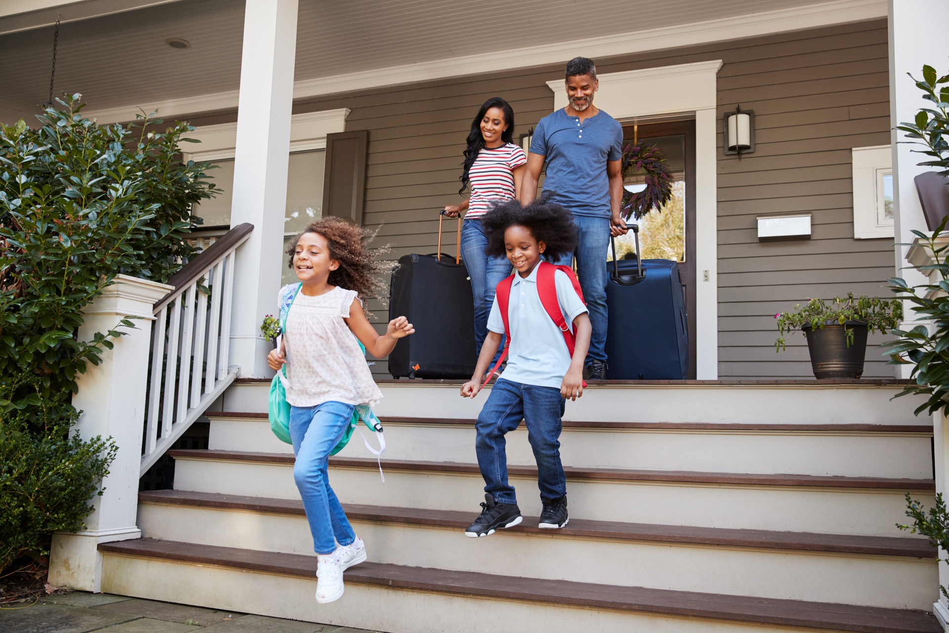 How to Get the Family Ready for a Trip (Without Leaving Your Home in Chaos)